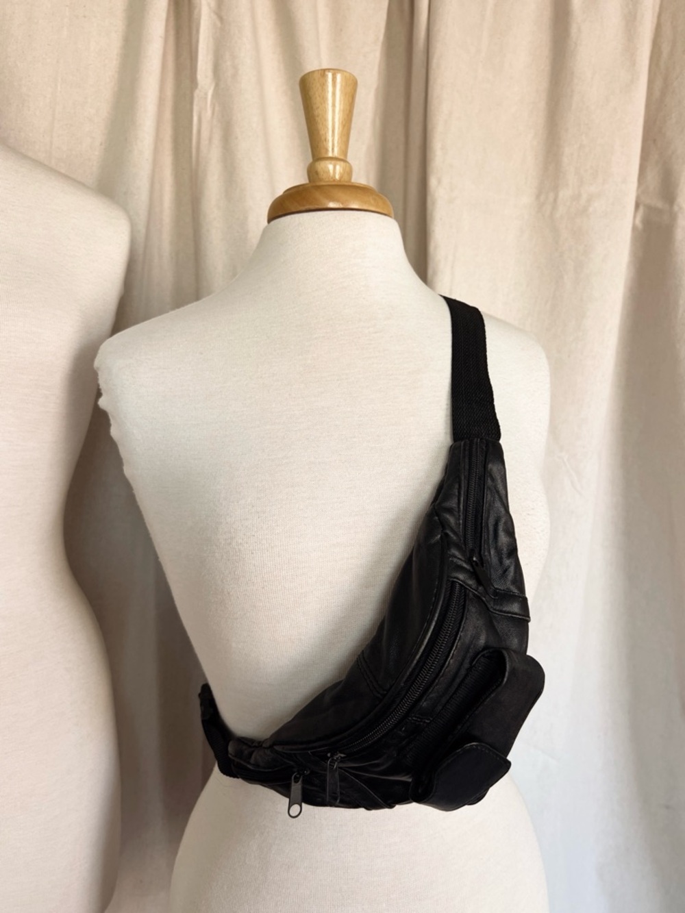 Vintage Leather Black Leather Crossbody Sling Bag